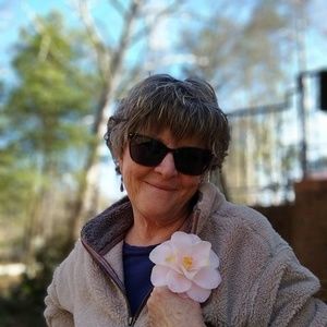 Meet your Posher, Robyn